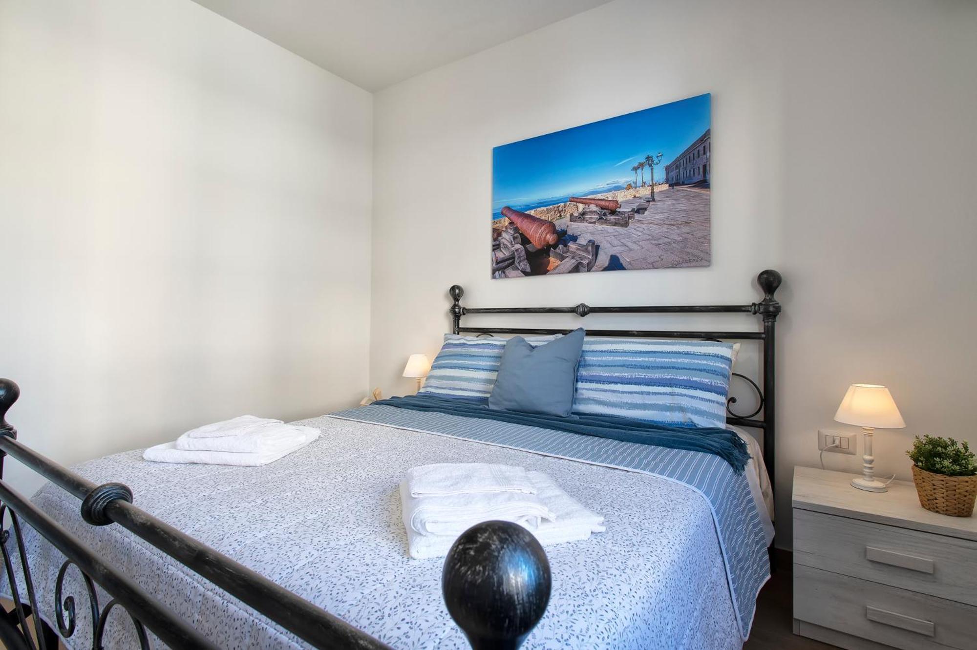 Pufferfish Apartment With Private Terrace アルゲーロ エクステリア 写真